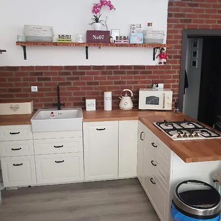 Apartman *